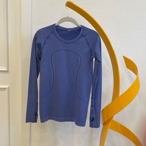 LuluLemon long sleeved top purple size small 4/6